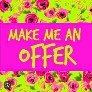 Come SHOP in my closet and make offers!!! Beautiful items! Quick shipper!🌹🩷🌹